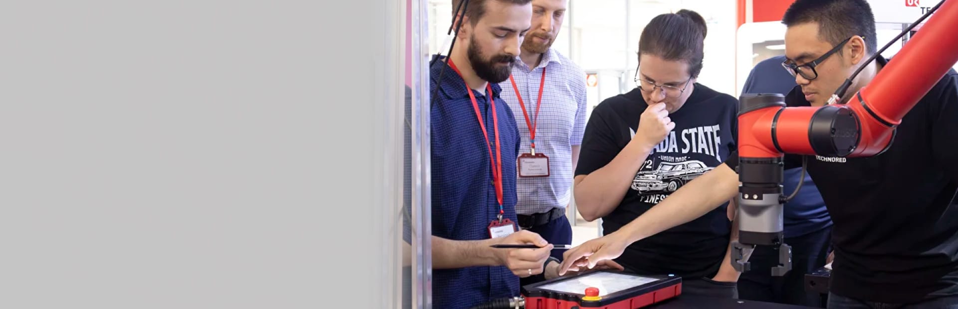 REDUNIVERSITY — обучаем роботизации